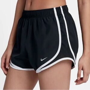 nike black and white tempo running shorts